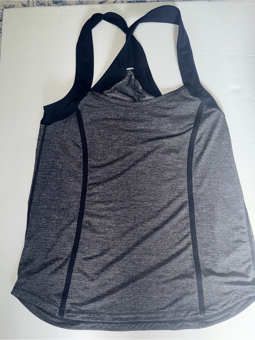 Lululemon Women’s Grey Active Tank Top with Black Trim size 6 reflective back